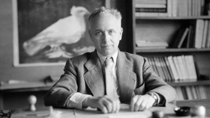  Louis Aragon 